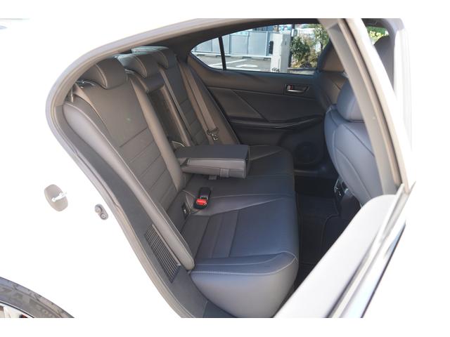 IS IS300h Fスポーツ ムーンルーフ TRDエアロ(F)モデリスタエアロ(S/R)純正10.3インチナビ パノラミックビュー 3眼LEDライト オレンジブレーキキャリパー ブラインドスポット 前後ドラレコ シートヒーター(19枚目)