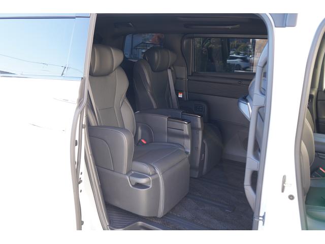 アルファードハイブリッド Ｚ　改良後モデル　左右独立ムーンルーフ　モデリスタエアロ・モデリスタアルミ　トヨタチームメイト　ＪＢＬサウンド　リアエンターテイメント　ＨＤＭＩ　ヘッドアップディスプレイ　デジタルインナーミラー　ドラレコ（17枚目）