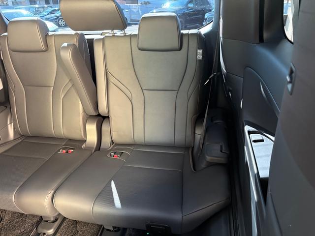 アルファードハイブリッド Ｚ　改良後モデル　左右独立ムーンルーフ　モデリスタエアロ・モデリスタアルミ　トヨタチームメイト　ＪＢＬサウンド　リアエンターテイメント　ＨＤＭＩ　ヘッドアップディスプレイ　デジタルインナーミラー　ドラレコ（69枚目）