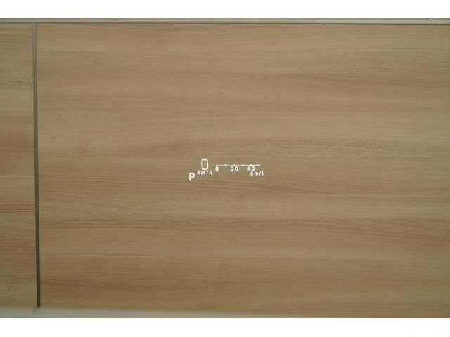 スペーシアカスタム ハイブリッドＸＳターボ　純正パナソニック８インチＳＤナビＴＶ　全方位モニター　ヘッドアップディスプレイ　衝突軽減　パーキングセンサー　ＬＥＤヘッドライト　両側パワースライドドア　運転席シートヒーター　メッキグリル　ＥＴＣ（6枚目）