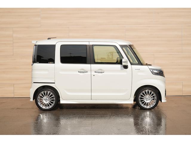 スペーシアカスタム ハイブリッドＸＳターボ　純正パナソニック８インチＳＤナビＴＶ　全方位モニター　ヘッドアップディスプレイ　衝突軽減　パーキングセンサー　ＬＥＤヘッドライト　両側パワースライドドア　運転席シートヒーター　メッキグリル　ＥＴＣ（18枚目）