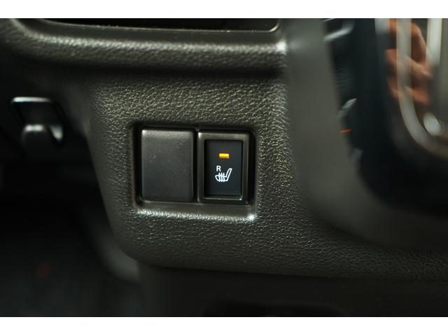 スペーシアカスタム ハイブリッドＸＳターボ　純正パナソニック８インチＳＤナビＴＶ　全方位モニター　ヘッドアップディスプレイ　衝突軽減　パーキングセンサー　ＬＥＤヘッドライト　両側パワースライドドア　運転席シートヒーター　メッキグリル　ＥＴＣ（29枚目）