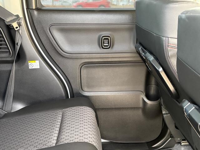 スペーシアカスタム ハイブリッドＸＳターボ　純正パナソニック８インチＳＤナビＴＶ　全方位モニター　ヘッドアップディスプレイ　衝突軽減　パーキングセンサー　ＬＥＤヘッドライト　両側パワースライドドア　運転席シートヒーター　メッキグリル　ＥＴＣ（68枚目）