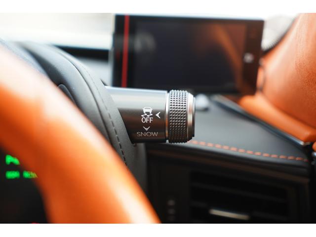 ＬＣ ＬＣ５００　Ｓパッケージ　マークレビンソン　ＴＲＤエアロ　オレンジ／ブラック内装　カーボンルーフ　ＯＰブラックグリル・ランプガーニッシュ・ロッカーパネルモーディング　オレンジブレーキキャリパー　ヘッドアップディスプレイ　寒冷地（40枚目）