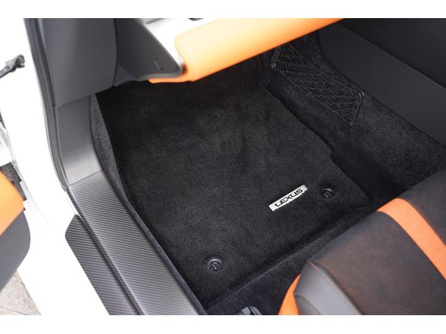 ＬＣ ＬＣ５００　Ｓパッケージ　マークレビンソン　ＴＲＤエアロ　オレンジ／ブラック内装　カーボンルーフ　ＯＰブラックグリル・ランプガーニッシュ・ロッカーパネルモーディング　オレンジブレーキキャリパー　ヘッドアップディスプレイ　寒冷地（57枚目）