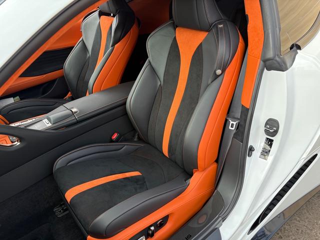 ＬＣ ＬＣ５００　Ｓパッケージ　マークレビンソン　ＴＲＤエアロ　オレンジ／ブラック内装　カーボンルーフ　ＯＰブラックグリル・ランプガーニッシュ・ロッカーパネルモーディング　オレンジブレーキキャリパー　ヘッドアップディスプレイ　寒冷地（66枚目）