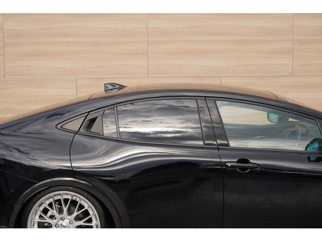 プリウス Z パノラマルーフ モデリスタエアロ 12.3インチディスプレーオーディオ パノラミックビュー デジタルインナーミラー トヨタチームメイト SSR20インチAW タナベ車高調 前後ドラレコ 寒冷地仕様(42枚目)