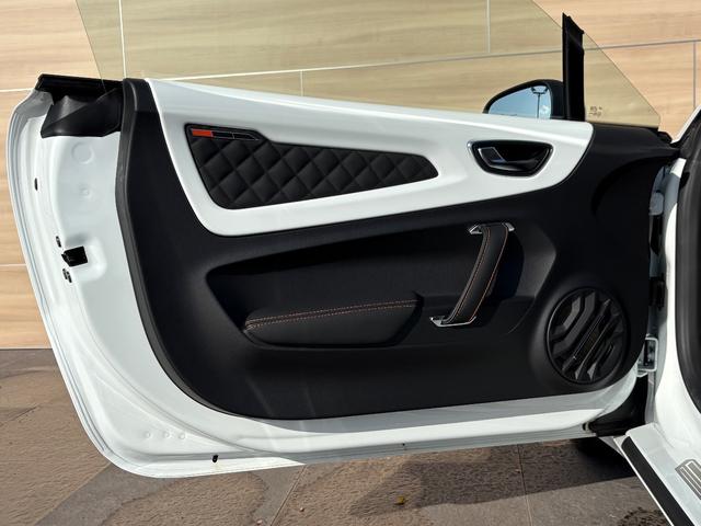 A110 S 右ハンドル ブラングラシエ 2シーター アルミニウム製軽量ボディ Sabelr軽量モノコックバケットシート Focalサウンド 18インチアロイホイール オレンジブレーキキャリパー レーダー探知機(62枚目)