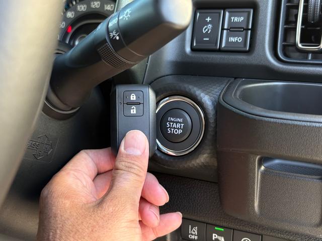 ハスラー タフワイルドターボ　届出済未使用車　ターボ　２トーンカラー　９インチメモリーナビＴＶ　ＤＶＤプレーヤー　全方位モニター　衝突軽減　誤発進抑制　パーキングセンサー　ＬＥＤヘッドライト　シートヒーター　ブラックルーフレール（23枚目）