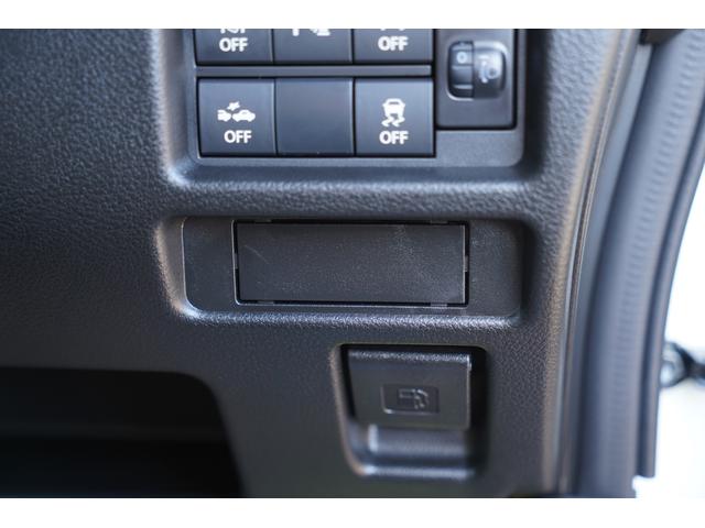 ハスラー タフワイルドターボ　届出済未使用車　ターボ　２トーンカラー　９インチメモリーナビＴＶ　ＤＶＤプレーヤー　全方位モニター　衝突軽減　誤発進抑制　パーキングセンサー　ＬＥＤヘッドライト　シートヒーター　ブラックルーフレール（26枚目）