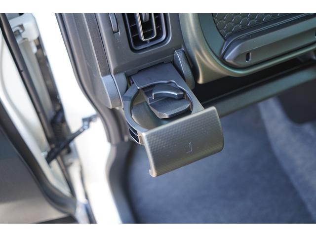 ハスラー タフワイルドターボ　届出済未使用車　ターボ　２トーンカラー　９インチメモリーナビＴＶ　ＤＶＤプレーヤー　全方位モニター　衝突軽減　誤発進抑制　パーキングセンサー　ＬＥＤヘッドライト　シートヒーター　ブラックルーフレール（63枚目）