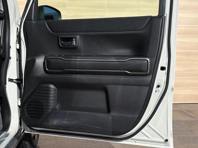 ハスラー タフワイルドターボ　届出済未使用車　ターボ　２トーンカラー　９インチメモリーナビＴＶ　ＤＶＤプレーヤー　全方位モニター　衝突軽減　誤発進抑制　パーキングセンサー　ＬＥＤヘッドライト　シートヒーター　ブラックルーフレール（65枚目）