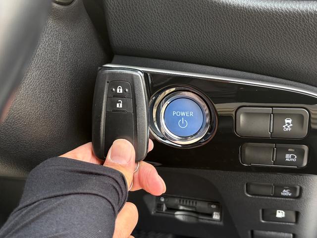 プリウス Ｓツーリングセレクション　モデリスタエアロ　純正９インチＳＤナビＴＶ　バックカメラ　電子インナーミラー　衝突軽減　クリアランスソナー　ＬＥＤヘッドライト　シートヒーター　前後ドラレコ　エンジンスターター　ＥＴＣ２．０（23枚目）