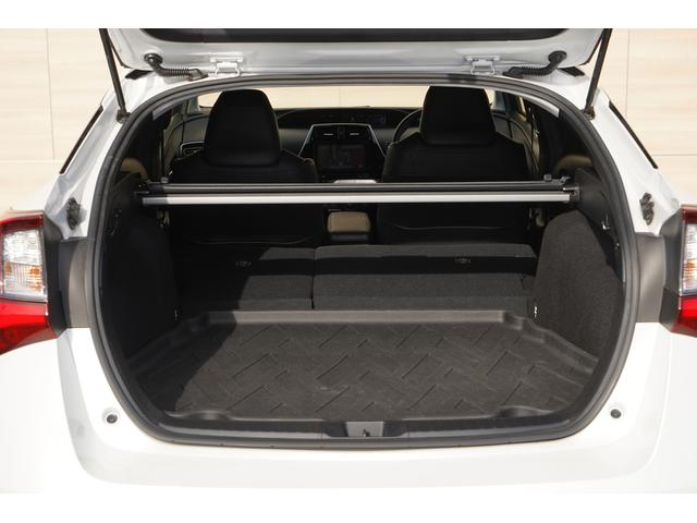 プリウス Ｓツーリングセレクション　モデリスタエアロ　純正９インチＳＤナビＴＶ　バックカメラ　電子インナーミラー　衝突軽減　クリアランスソナー　ＬＥＤヘッドライト　シートヒーター　前後ドラレコ　エンジンスターター　ＥＴＣ２．０（40枚目）