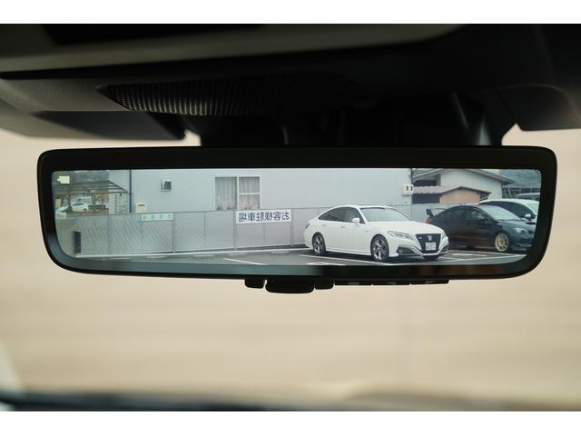 �X�}�[�g���A�r���[�~���[�������ԗ�����̃J�������烊�A���^�C���ŉf�����f���o���Ă���܂����ו��ȂǂŎ��E���Ղ��邱�ƂȂ��A�N���A�Ȍ�����E���m�ۂł��܂���