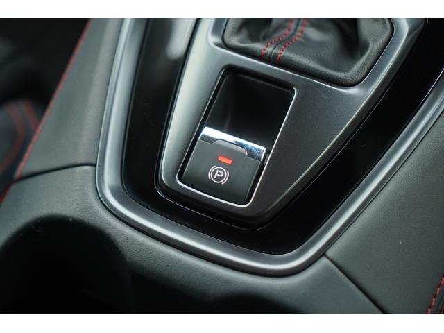 �d���p�[�L���O�u���[�L�������{�^����ō쓮�E�����ł���p�[�L���O�u���[�L���X�C�b�`���삾���ŊȒP�Ƀu���[�L��������邽�߁A���쐫�ƈ��S�������サ�Ă��܂���