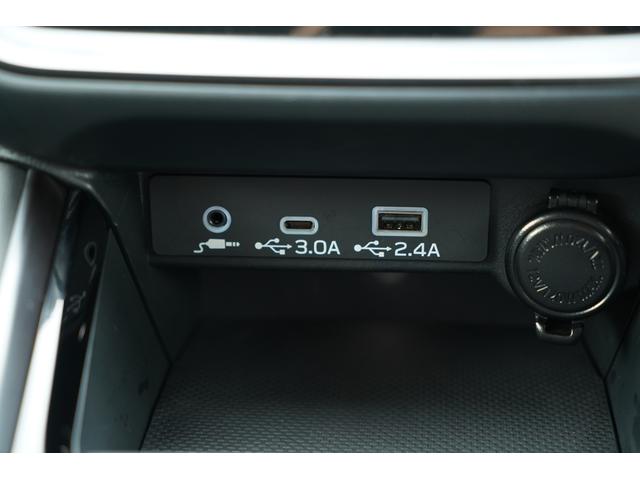 �t�r�a�E�^�C�v�b�E�`�t�w�ڑ��\�P�b�g�������i�r�ƃX�}�z�≹�y�v���[���[�̐ڑ��Ɏg���܂���