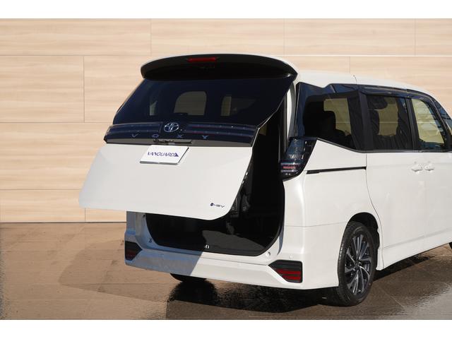 ���E���̃t���[�X�g�b�v�o�b�N�h�A�������o�b�N�h�A��r���̈ʒu�ŕێ����邱�Ƃ��ł��܂�����낪�����Ă��ו��̐ςݍ��݂��ł��܂�����x�ʒu��ێ�������͕����̂ݍ쓮����\���ɂȂ��Ă��܂���