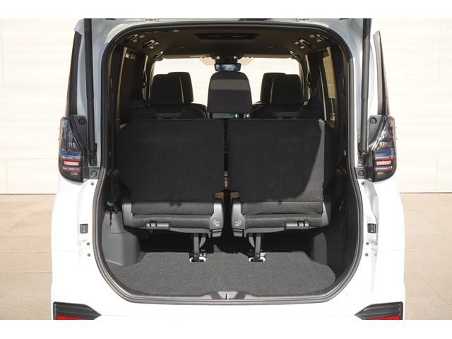 �p���[�o�b�N�h�A�������ύڃX�y�[�X���\���Ɋm�ۂ��ꂽ���Q�[�W���[�����T�[�h�V�[�g�𒵂ˏグ�邱�Ƃł���Ȃ�X�y�[�X���m�ۂł��܂���