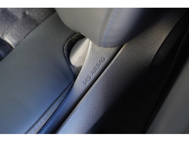 �T�C�h�G�A�o�b�N���������ʏՓˎ��ɏ����ی삷�邽�߂̏d�v�Ȉ��S�����ł����O�Ȃ̃V�[�g���ʂɓ�������Ă��܂���