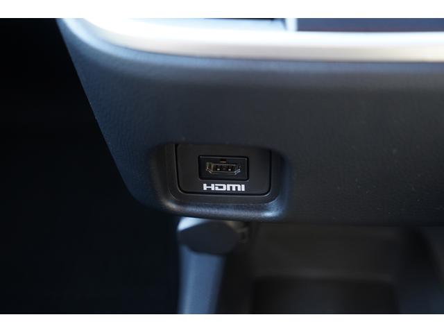 �g�c�l�h�ڑ��\�P�b�g�������g�c�l�h���X�}�z�ɐڑ����邱�ƂŁA�X�}�z�̉�ʂ����̂܂܃f�B�X�v���C�ɉf���o�����Ƃ��ł��܂����X�}�z�łx�����s�����������Đ����A�f�B�X�v���C�Ŏ���������ł��܂���