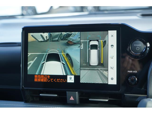 �T�C�h�r���[�J�������������p�̍��E�����̎��p�����j�^�[�ɉf���o���J�����ŁA���ɋ������E�c�񒓎ԁE�����_�̉E���܎��ɏd�󂳂�鑕���ł���