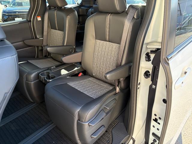 �y�e���E������E�ϋv���ɗD�ꂽ�A�[�N�o���A�Q�P�z�y�������E����E�h�����ɗD�ꂽ�I�N���[�i�z�y����y�ȃ|���}�[�̃t�b�f�R�[�e�B���O�z�ƂR��ނ̃R�[�e�B���O����葵���Ă���܂���