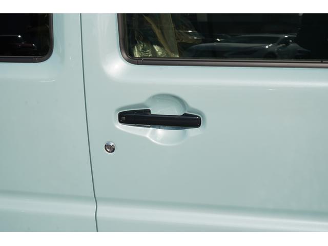 ハスラー タフワイルドターボ　届出済未使用車　ターボ　２トーンカラー　９インチメモリーナビＴＶ　ＤＶＤプレーヤー　全方位モニター　衝突軽減　誤発進抑制　パーキングセンサー　ＬＥＤヘッドライト　シートヒーター　ブラックルーフレール（34枚目）