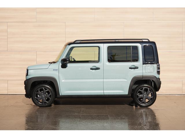 ハスラー タフワイルドターボ　届出済未使用車　ターボ　２トーンカラー　９インチメモリーナビＴＶ　ＤＶＤプレーヤー　全方位モニター　衝突軽減　誤発進抑制　パーキングセンサー　ＬＥＤヘッドライト　シートヒーター　ブラックルーフレール（70枚目）