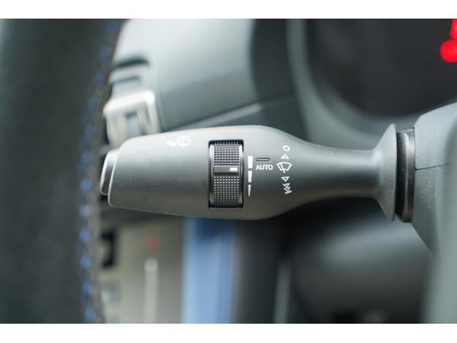 �I�[�g���C�p�[�@�\�������Z���T�[���J�����m����Ǝ����Ń��C�p�[���N�����Ă���܂���