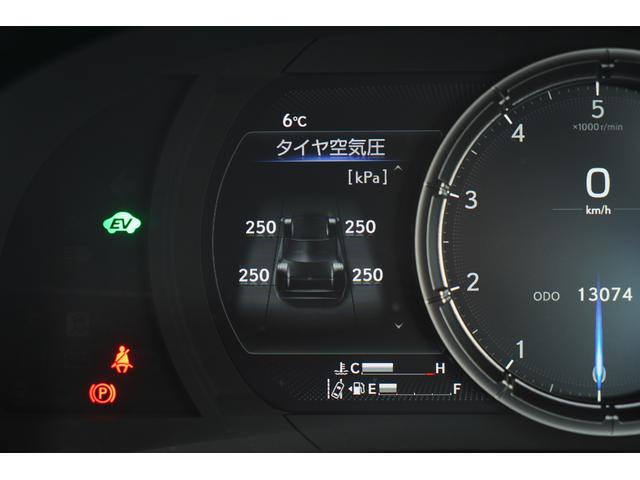 �^�C����C���Z���T�[�������^�C���̋�C�����펞�Ď�����l�������ƌx�����Ă���܂����^�C���ُ̈�����������h���C�o�[�ɒm�点�邱�ƂŁA���̂Ȃǂ𖢑R�ɖh���ł���܂���