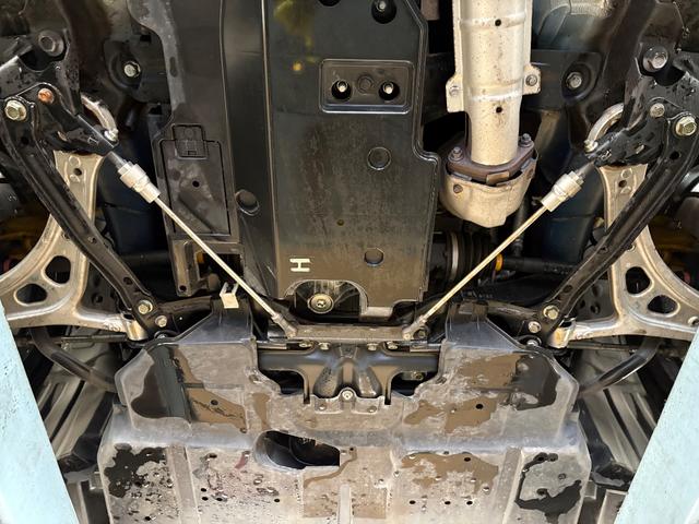 ��l�C�f�B�[���[�I�v�V�����̂r�s�h���t���L�V�u���h���[�X�e�B�t�i�[�������i���̏��z���⍂���ł̃��[���`�F���W�ȂǂŐ�����Ռ���K�x�Ɉ������ߐU�����y�����܂��B