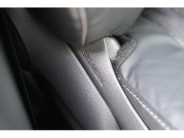 �T�C�h�G�A�o�b�N���������ʏՓˎ��ɏ����ی삷�邽�߂̏d�v�Ȉ��S�����ł����O�Ȃ̃V�[�g���ʂɓ�������Ă��܂���