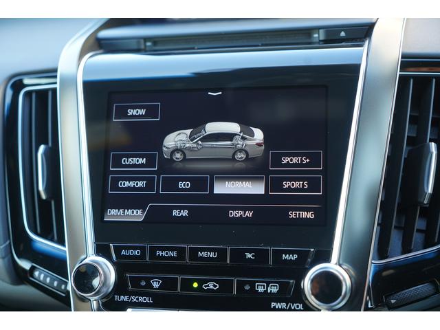 �h���C�u���[�h�������f�B�X�v���C����ȒP�ɑ��s���[�h��I���ł��܂������s�V�[����A�D�݂̃��[�h��I�����邱�Ƃ��ł��܂���