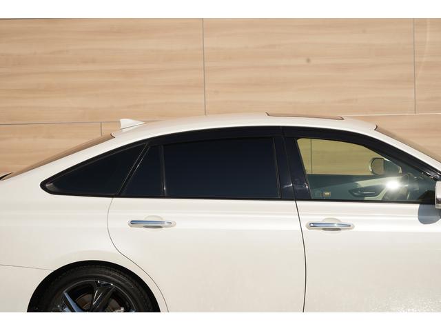 �v���C�o�V�[�K���X��������Ȃ̉��K����Z�L�����e�B�������߂邽�߂ɑ�������Ă���u�����Օ�����ۂX���[�N���K���X�v�ł������A�h�A�A���A�N�H�[�^�[�K���X�A���A�E�B���h�E�ɍ̗p����Ă��܂���