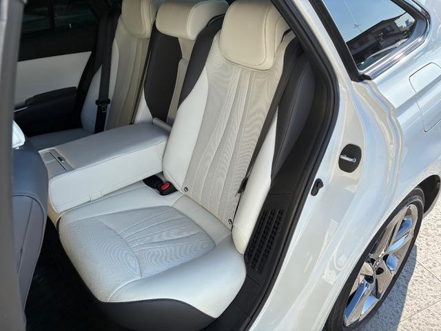 �y�e���E������E�ϋv���ɗD�ꂽ�A�[�N�o���A�Q�P�z�y�������E����E�h�����ɗD�ꂽ�I�N���[�i�z�y����y�ȃ|���}�[�̃t�b�f�R�[�e�B���O�z�ƂR��ނ̃R�[�e�B���O����葵���Ă���܂���