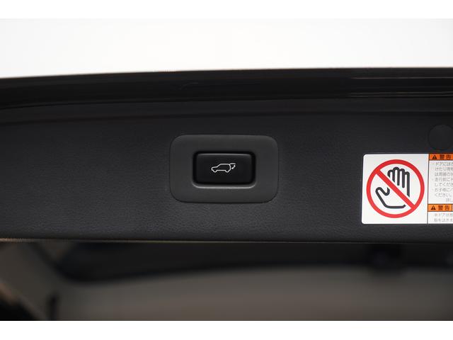 �p���[�o�b�N�h�A�X�C�b�`�������d���Ńo�b�N�h�A���J���邽�߂̃X�C�b�`�ł����ו���ςݏI�������ɕ���̂ɕ֗��ł���