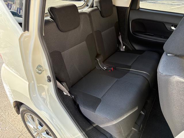 �`�h�r���莑�i���擾�������ЃX�^�b�t�ƁA��O�ҋ@�ւ̓��{�����ԍ��苦��̃v���̊Ӓ�m�ɂ���ĎԂ̏�Ԃ��_�u���`�F�b�N���Ă���܂���