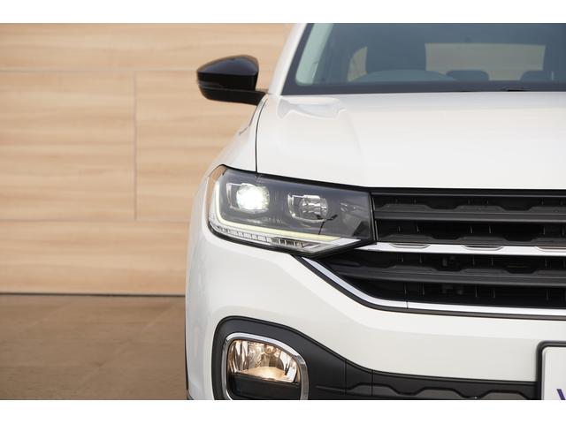 Ｔ－クロス ＴＳＩ　１ｓｔプラス　特別仕様車　純正８インチＳＳＤナビＴＶ　バックカメラ　駐車支援システム　パークディスタンスコントロール　ブラインドスポット　ＬＥＤヘッドライト　シルバールーフレール　ビルトインタイプＥＴＣ　ドラレコ（12枚目）