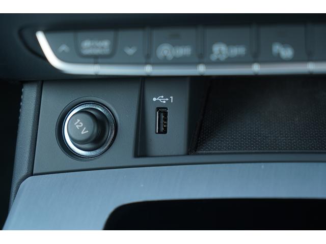 �^�C�v�b�ڑ��\�P�b�g�������X�}�z��~���[�W�b�N�v���[���[�����i�r�Ɛڑ����ĉ��y�Ȃǂ��y���ނ��Ƃ��ł��܂���