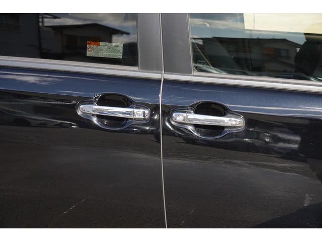 ���b�L�A�E�g�T�C�h�h�A�n���h���������X�}�[�g�G���g���[�V�X�e���������A�E�^�[�h�A�n���h�����y�����邾���ŃA�����b�N�������Ȃ��A�Z���T�[�ɐG��邾���Ń��b�N���ł��܂���