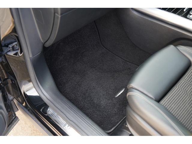 �t���A�}�b�g����������������t���A�}�b�g�t���B�����̎������������ĂA����ɂ��������p���̍����d�l�ł���