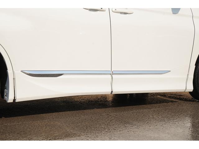 ノア ハイブリッドS-Z トヨタチームメイト モデリスタ 快適利便PKG 10.5インチディスプレー 13.2インチ後席モニター DVD デジタルインナーミラー パノラミックビュー ブラインドスポット ユニバーサルステップ(9枚目)