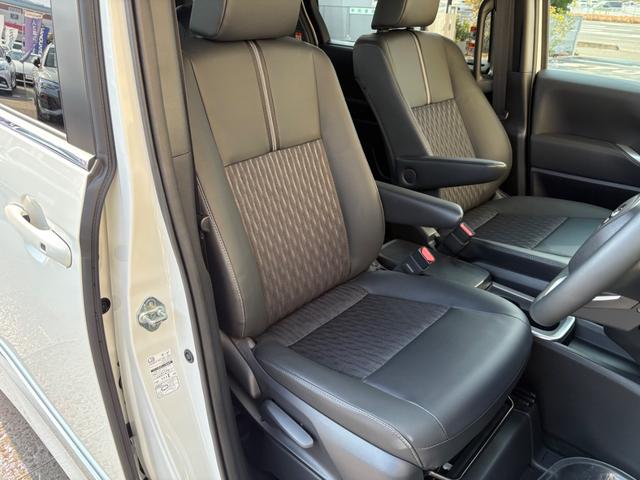 ノア ハイブリッドS-Z トヨタチームメイト モデリスタ 快適利便PKG 10.5インチディスプレー 13.2インチ後席モニター DVD デジタルインナーミラー パノラミックビュー ブラインドスポット ユニバーサルステップ(63枚目)