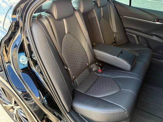 �`�h�r���莑�i���擾�������ЃX�^�b�t�ƁA��O�ҋ@�ւ̓��{�����ԍ��苦��̃v���̊Ӓ�m�ɂ���ĎԂ̏�Ԃ��_�u���`�F�b�N���Ă���܂���