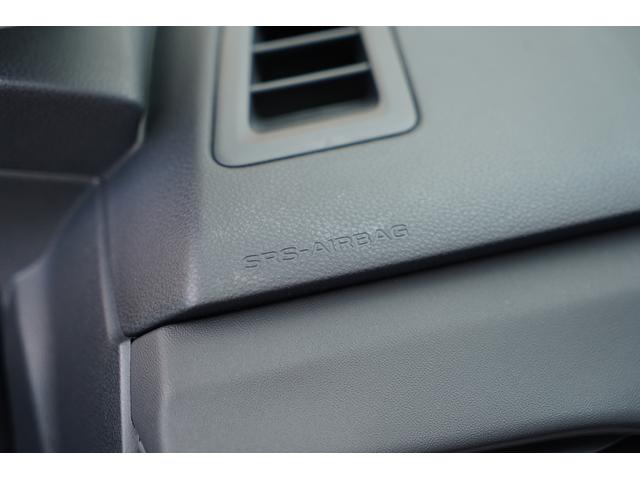 ����ȃG�A�o�b�N����������ȃG�A�o�b�O�́A�O���Փˎ��ɓW�J���ē���҂̓����A�����ւ̏Ռ����y��������S�����ł���