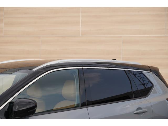 ���[�J�[�I�v�V�����̃V���o�[���[�t���[�����������[�t�L�����A����t�ĉו���ςݍ��񂾂�A�C���e���A�f�U�C���ɂ��A�N�Z���g�������Ă����ȂǁA�@�\�������łȂ��f�U�C���������˔��������[�t���[����