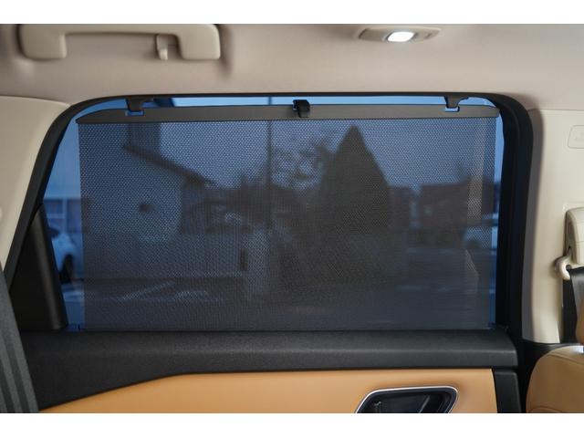 ���[���T���V�F�[�h���������˓����⎇�O����h���A�ԓ����x�̏㏸��}���Ă��ꂽ��A�v���C�o�V�[�ی�ɂ��𗧂��܂����g�p���Ȃ����ɂ͊ȒP�Ɏ��[���邱�Ƃ��ł��܂���