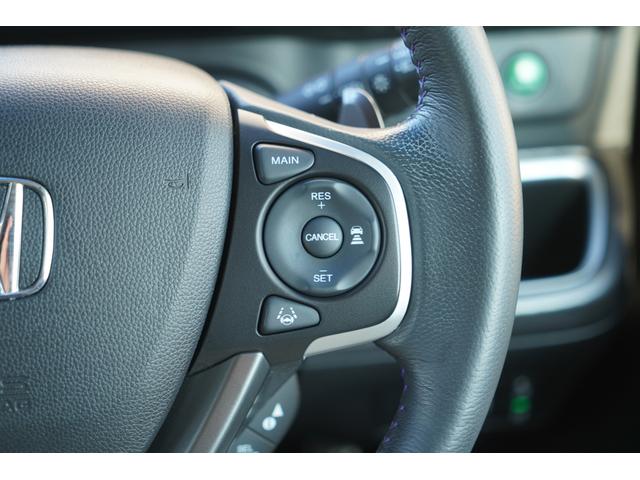 �A�_�v�e�B�u�N���[�Y�R���g���[���������ݒ肵�����x�ő��s������A��s�ԂɒǏ]���Ď����I�ɎԊԋ�����ۂ��Ă��ꂽ��ƍ������H�ł̉^�]���T�|�[�g���Ă���܂���