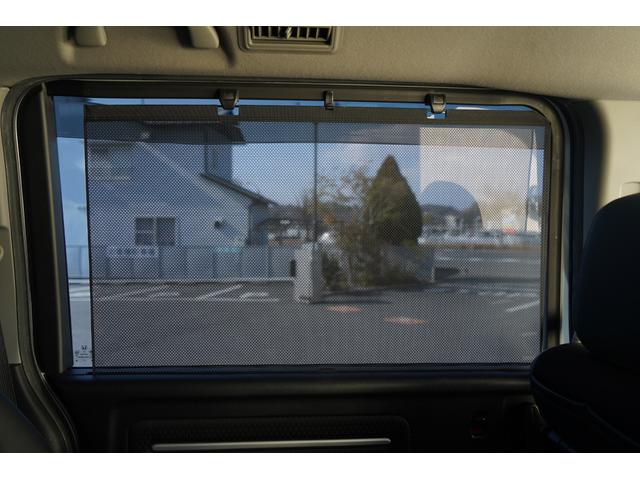 ���[���T���V�F�[�h���������˓����⎇�O����h���A�ԓ����x�̏㏸��}���Ă��ꂽ��A�v���C�o�V�[�ی�ɂ��𗧂��܂����g�p���Ȃ����ɂ͊ȒP�Ɏ��[���邱�Ƃ��ł��܂���